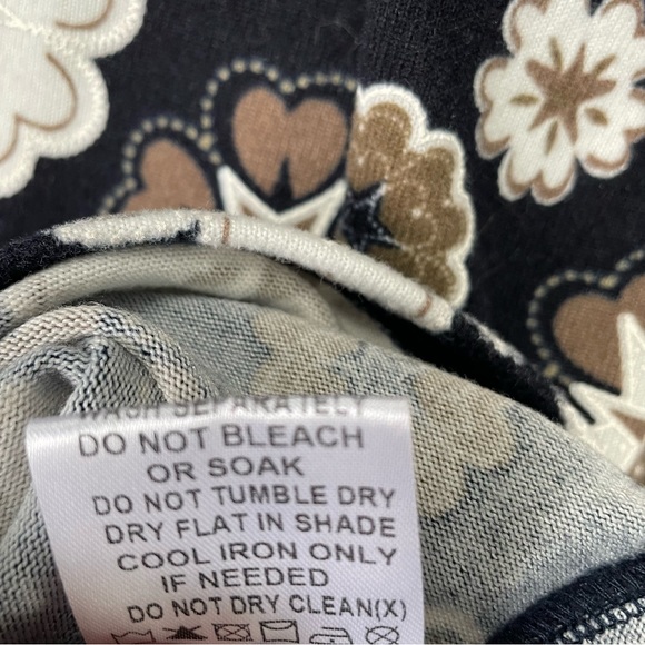 Papillon Floral Dress‎ - Soft fabric - Picture 6 of 7